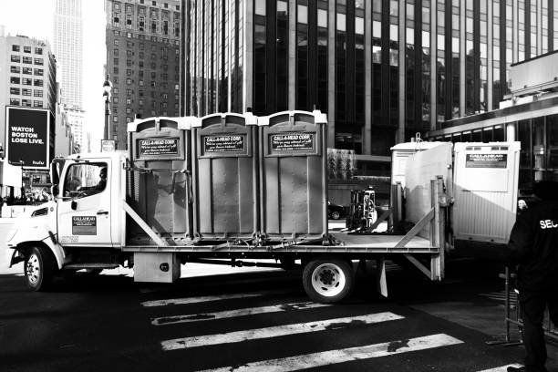 Porta potty rental for festivals in Flora, IN