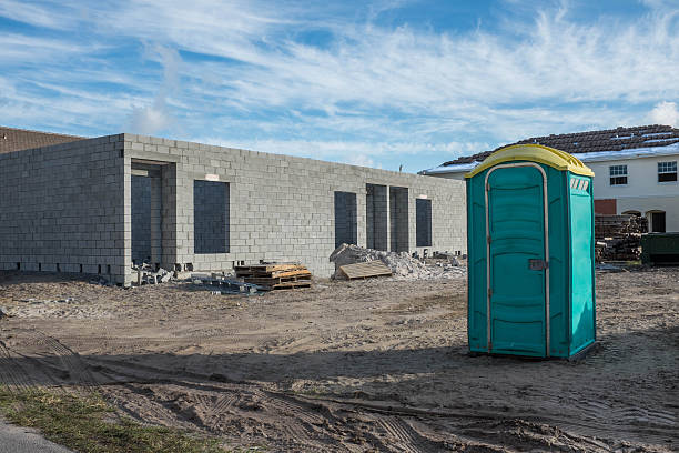 Portable Toilet Options We Offer in Flora, IN